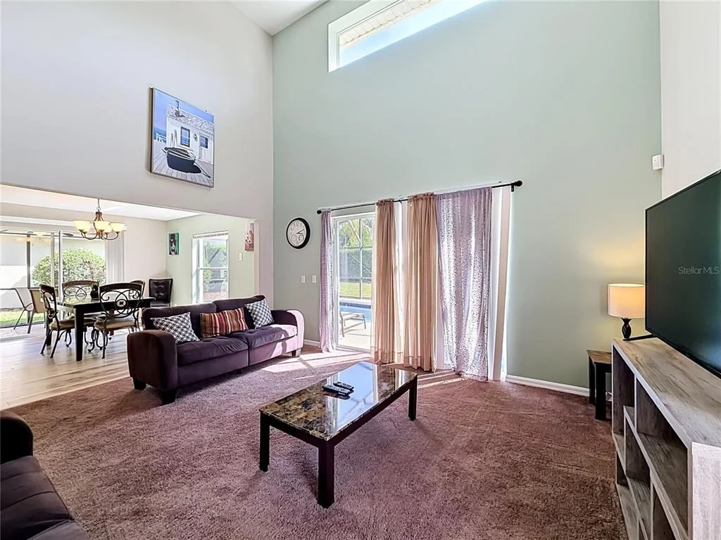 Photo of 135 ROBIN ROAD