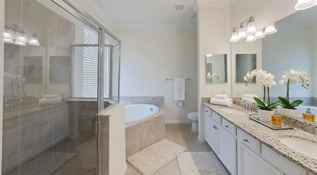 Photo of 12385 AMICA LOOP