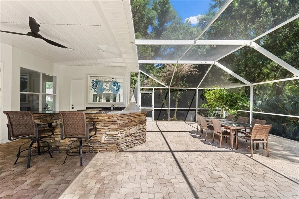 Photo of 6413 MACLAURIN DRIVE