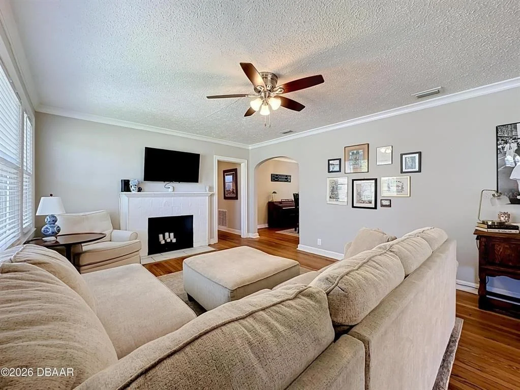Photo of 2615 RIDGEWOOD ROAD