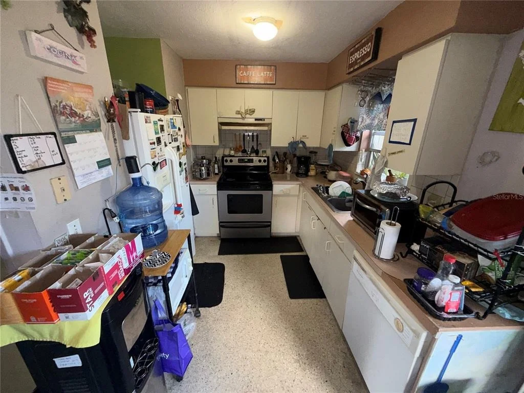 Photo of 2018 S JEFFERSON AVENUE