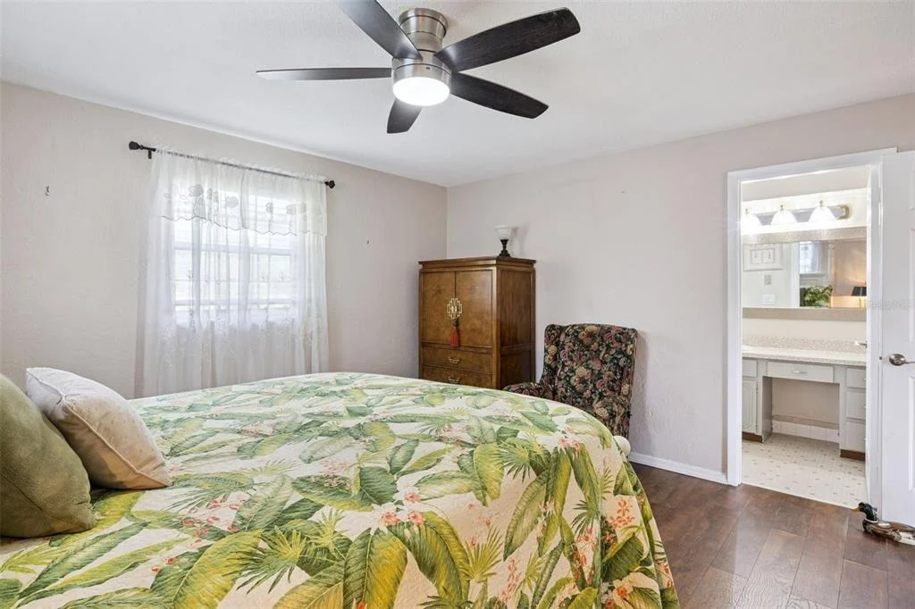 Photo of 1657 N NORMANDY BOULEVARD