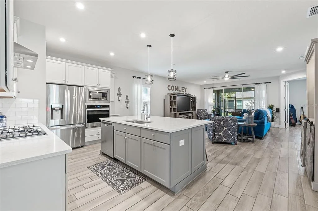 Photo of 5540 DEL CORONADO DRIVE