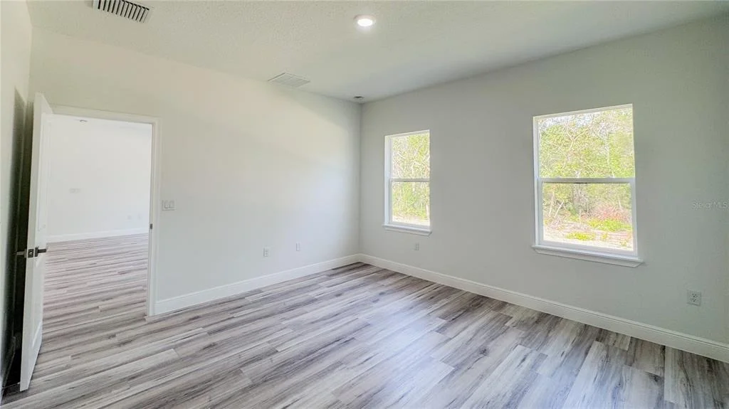 Photo of 15625 SW 37TH CIRCLE
