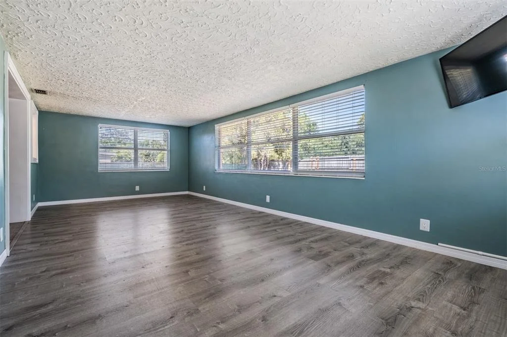 Photo of 5301 DAWN LANE