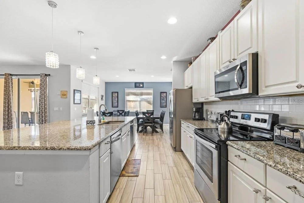 Photo of 6009 BROAD OAK DRIVE