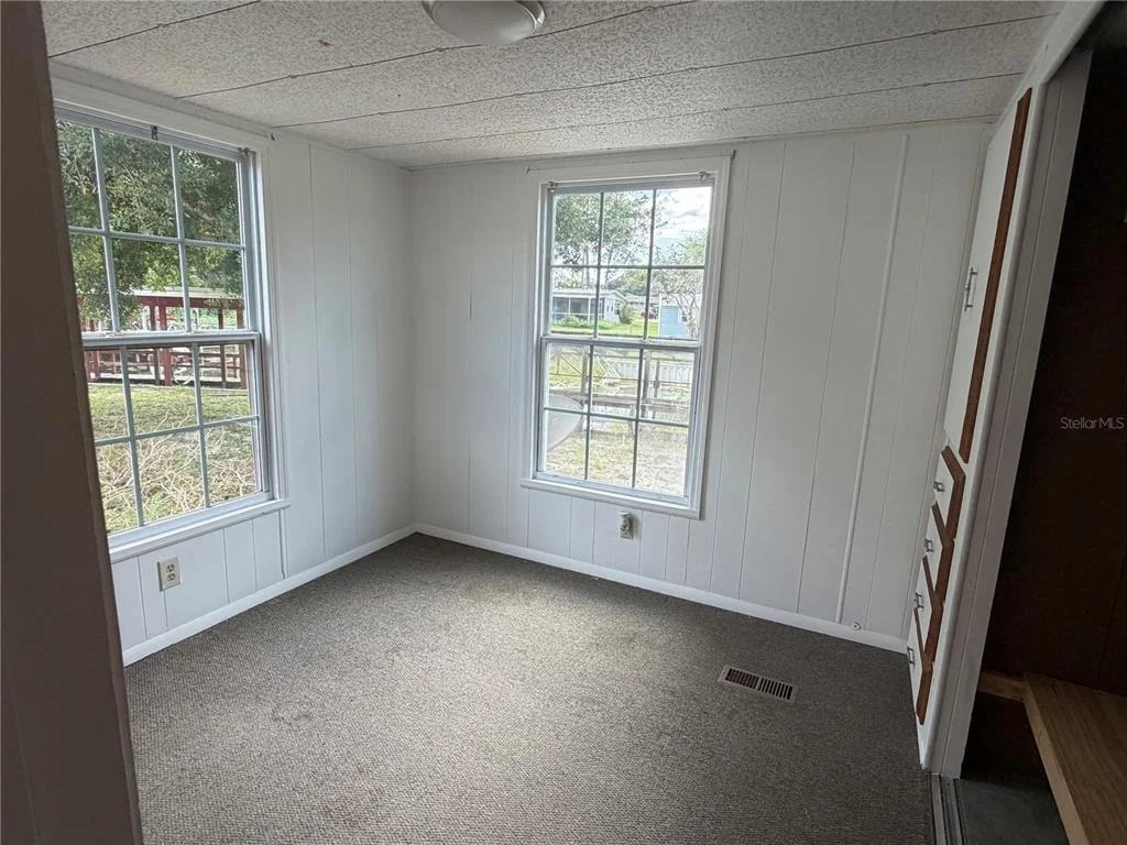 Photo of 26143 ROSE LANE