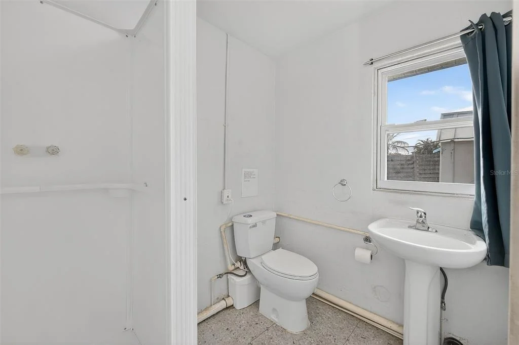 Photo of 3946 OMEGA CIRCLE