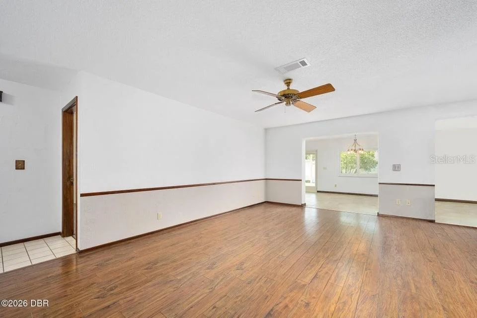 Photo of 20 MAYFIELD CIRCLE