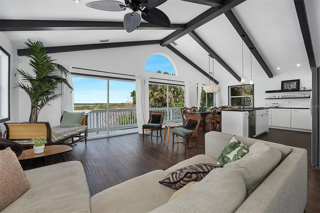 Photo of 3110 JOHN ANDERSON DRIVE