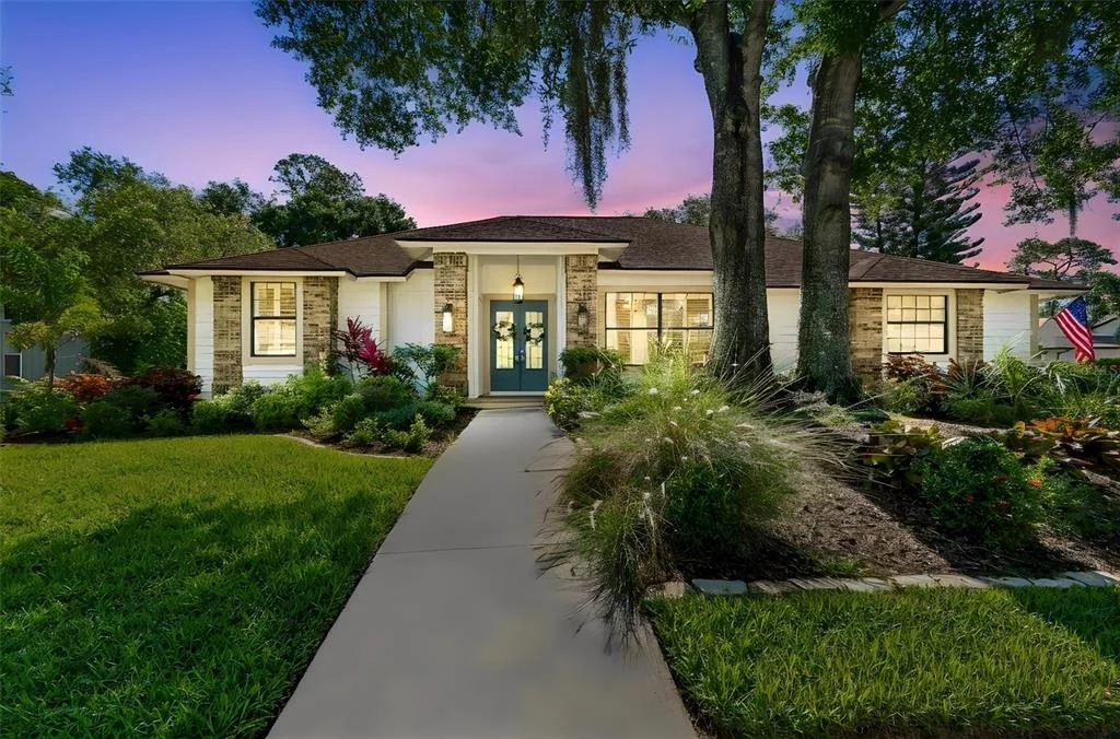 Photo of 4627 TRAILS DRIVE