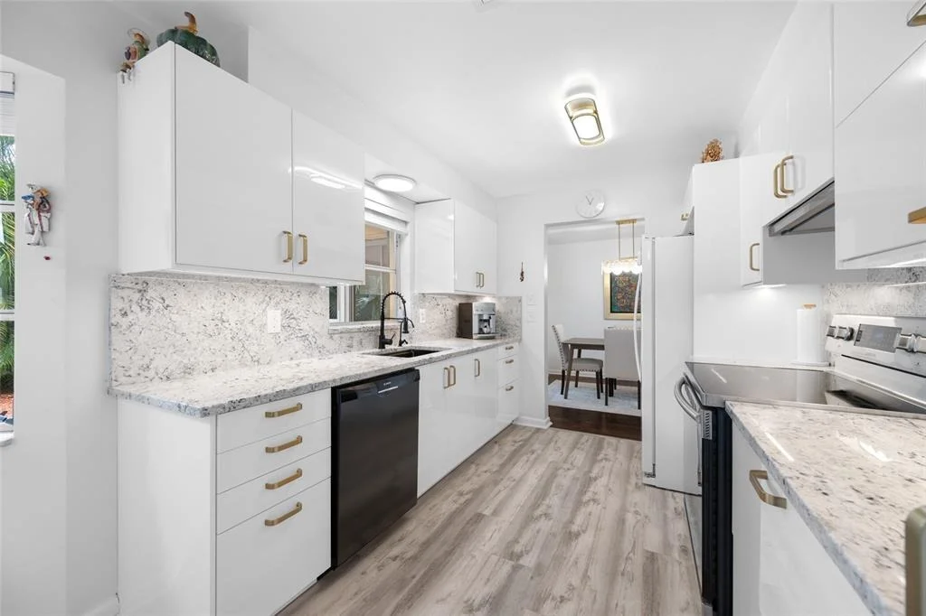 Photo of 2036 FOREST DRIVE