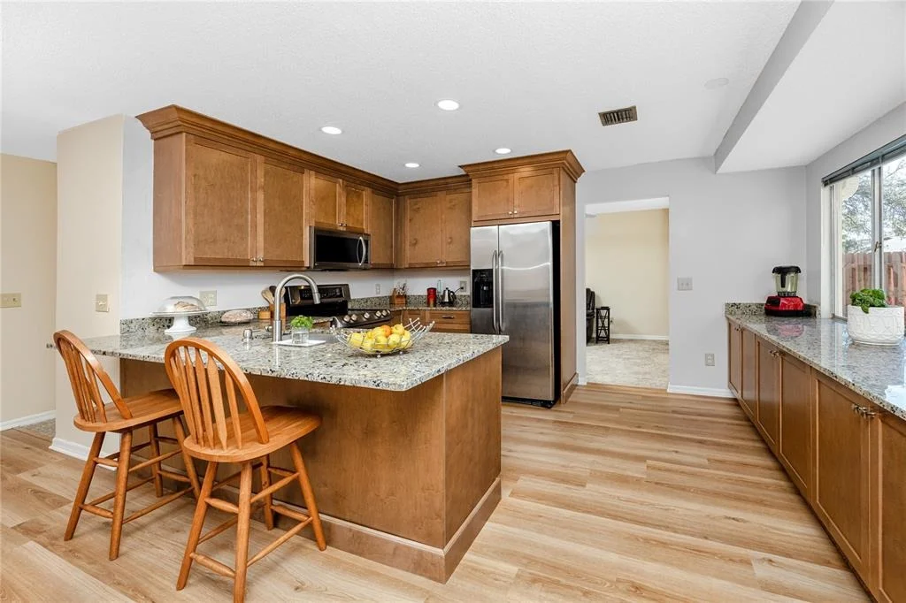 Photo of 14012 CASCADE LANE