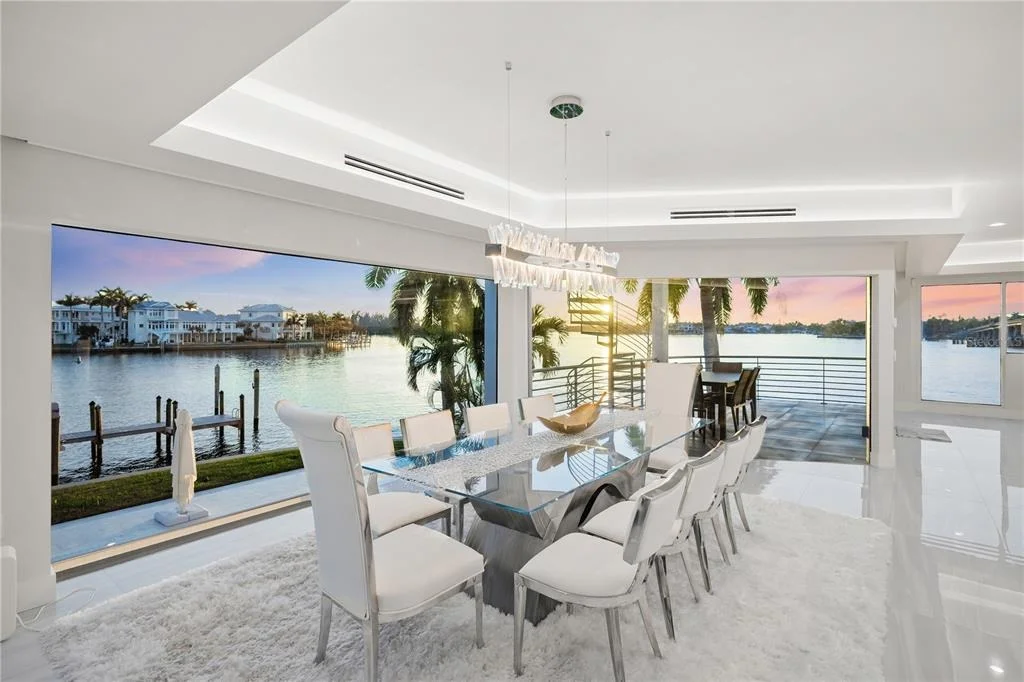Photo of 1400 SIESTA DRIVE