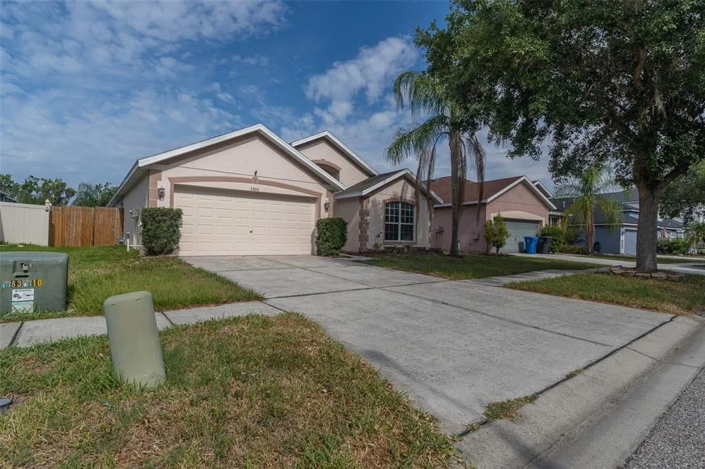 Photo of 6806 GUILFORD CREST DRIVE