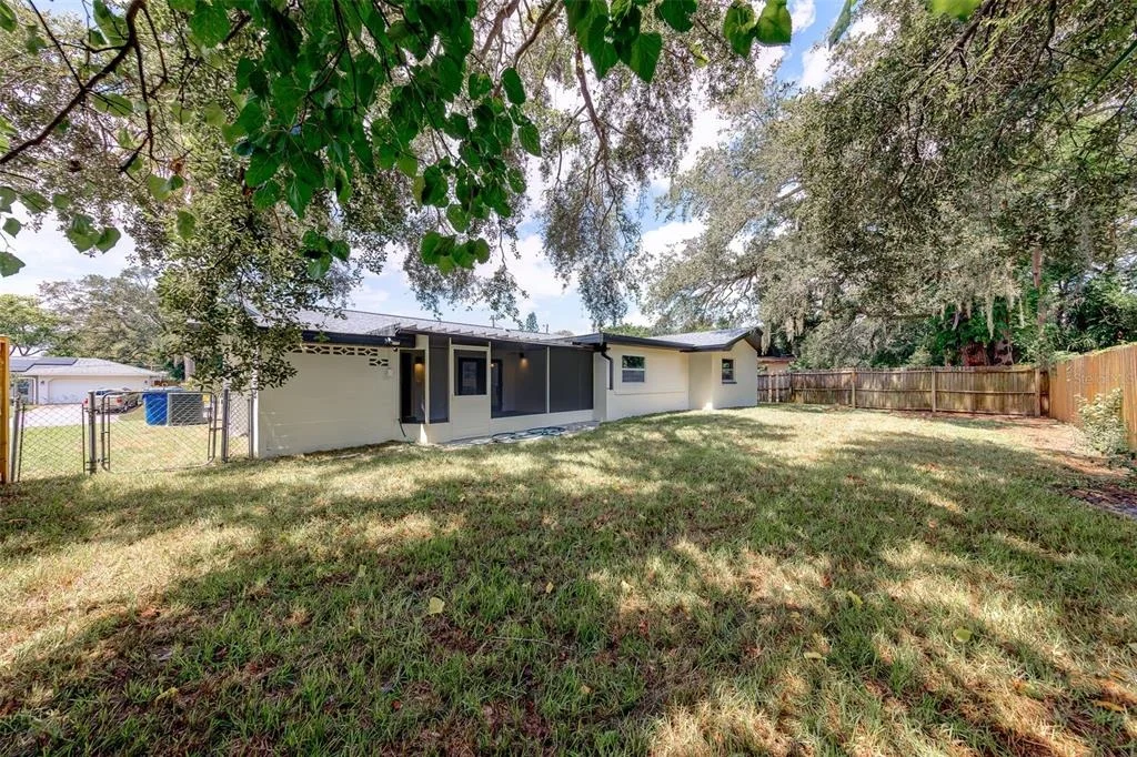 Photo of 471 SIERRA CIRCLE E