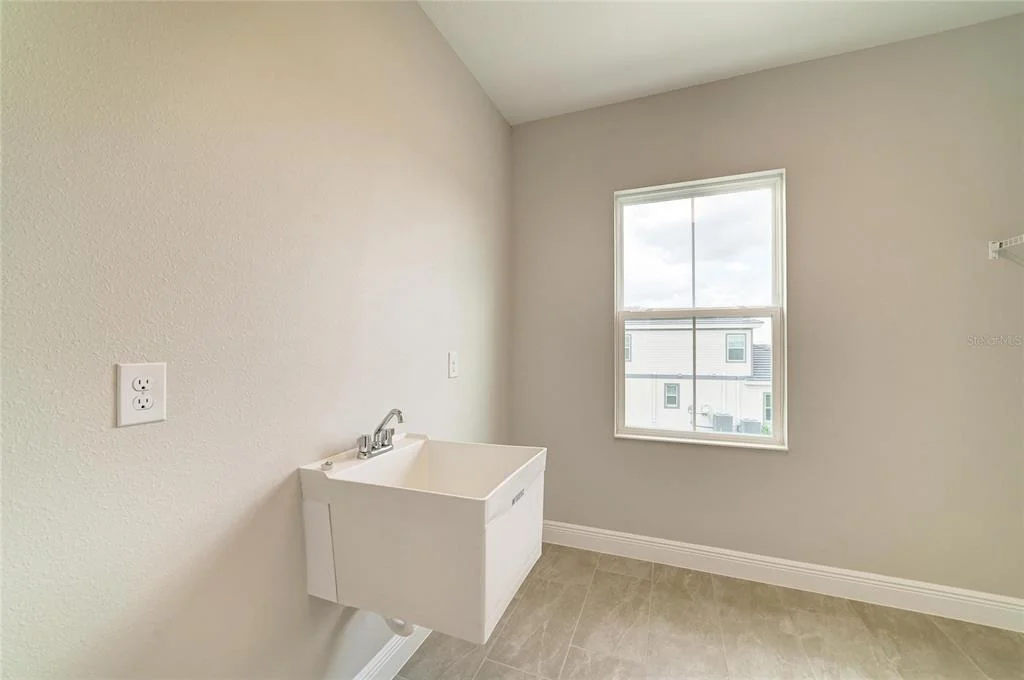 Photo of 10245 CROSS RIVER TRAIL