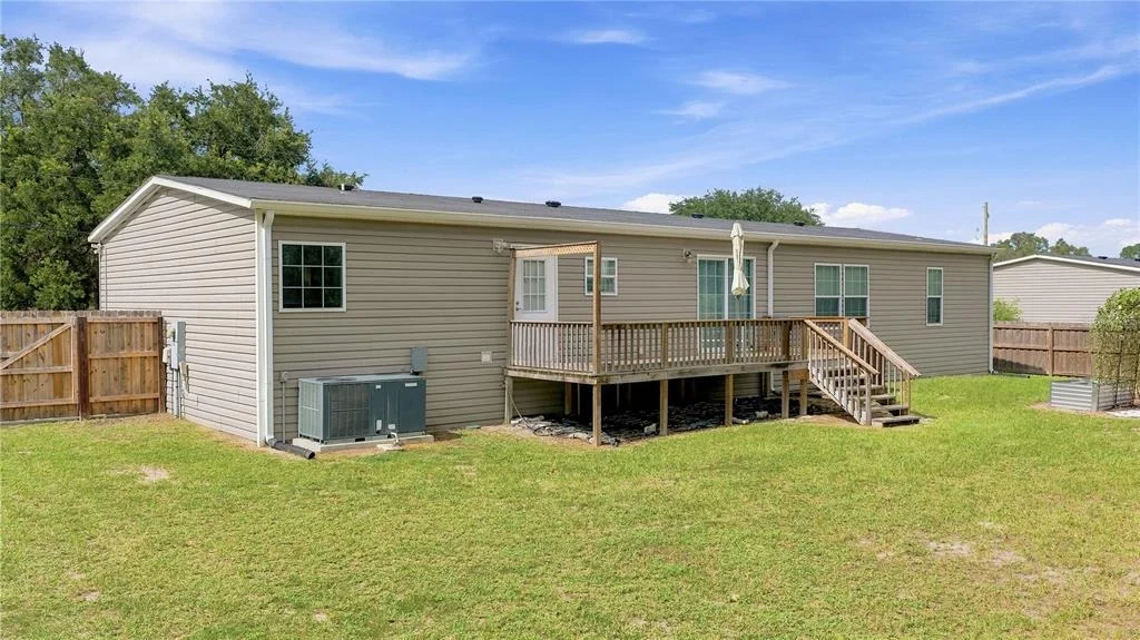 Photo of 122 SE 70TH CIRCLE