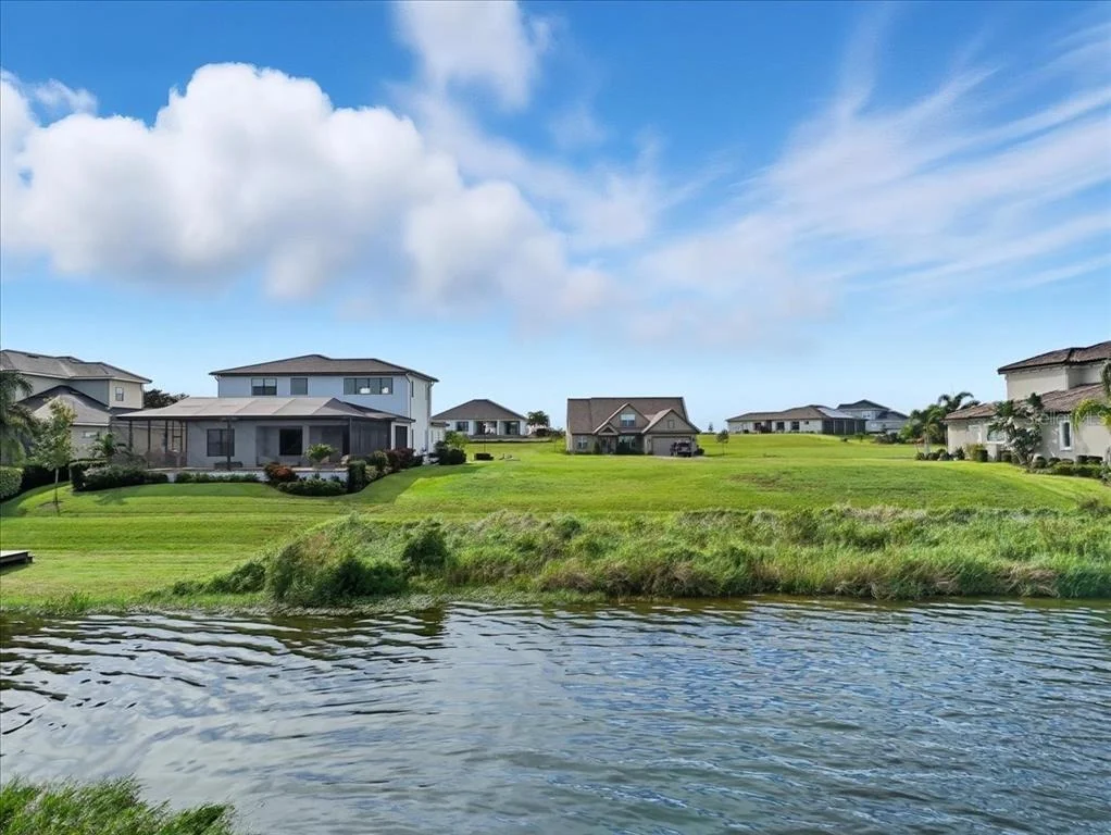 Photo of 198 STARGRASS DRIVE