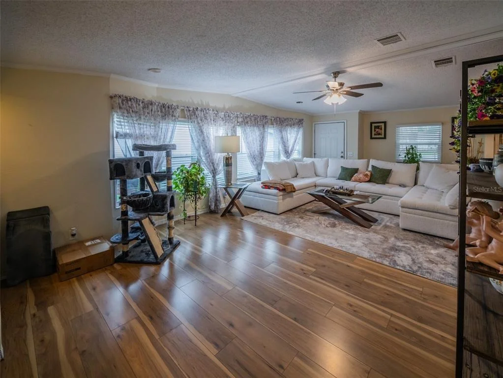 Photo of 4634 BELLE GROVE