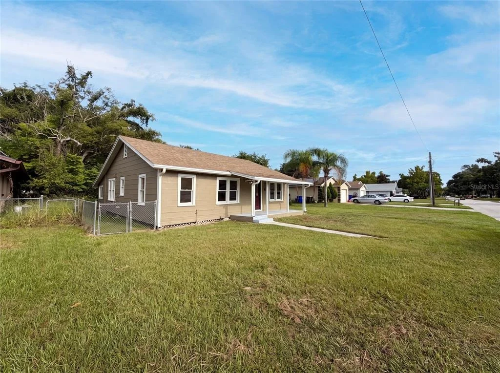 Photo of 718 ALABAMA AVENUE