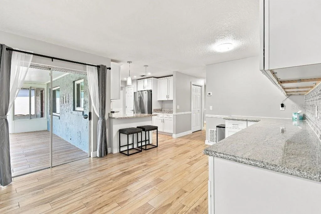 Photo of 1660 GLADIOLAS DRIVE