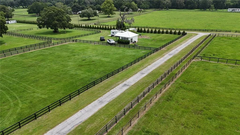Photo of 13489 NW GAINESVILLE ROAD