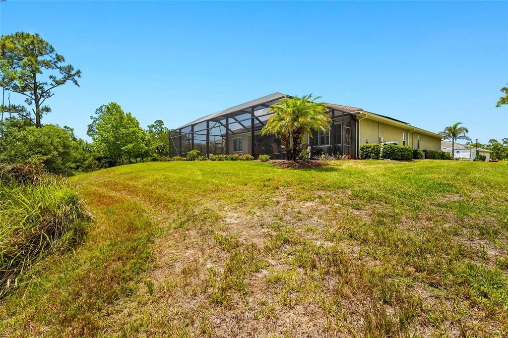 Photo of 617 MISTIFLOWER CIRCLE