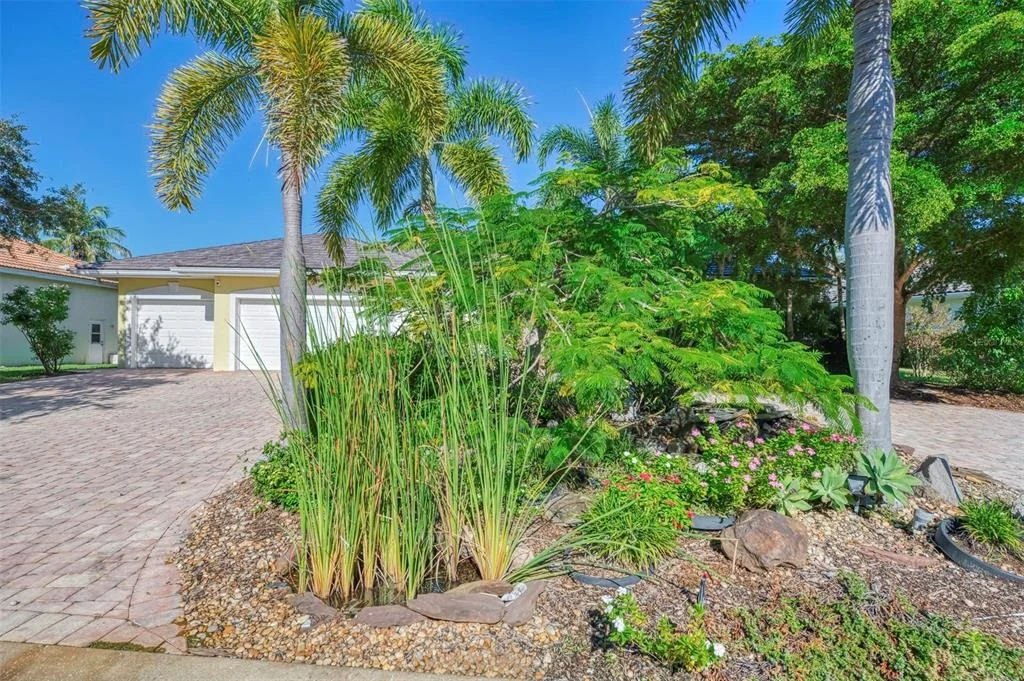 Photo of 4708 SWEETMEADOW CIRCLE
