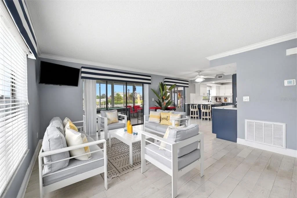 Photo of 4262 PARADISE CIRCLE