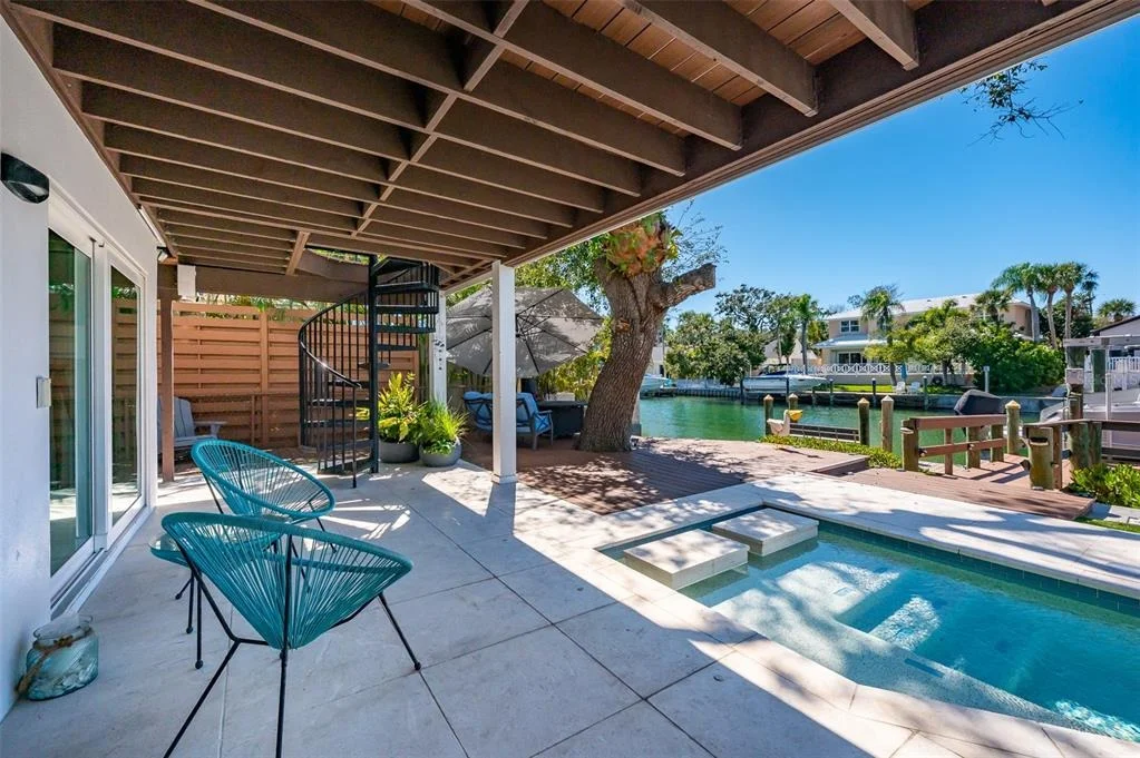 Photo of 4938 COMMONWEALTH DRIVE