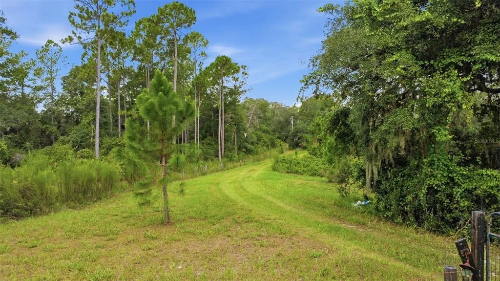 Photo of 39913 SWIFT ROAD
