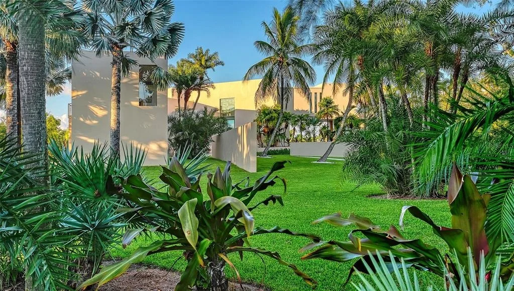 Photo of 6610 GULF OF MEXICO DRIVE