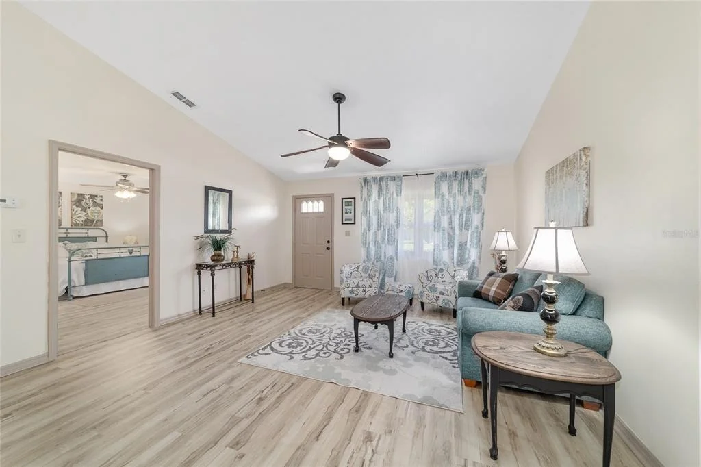 Photo of 4008 SE 61 PLACE