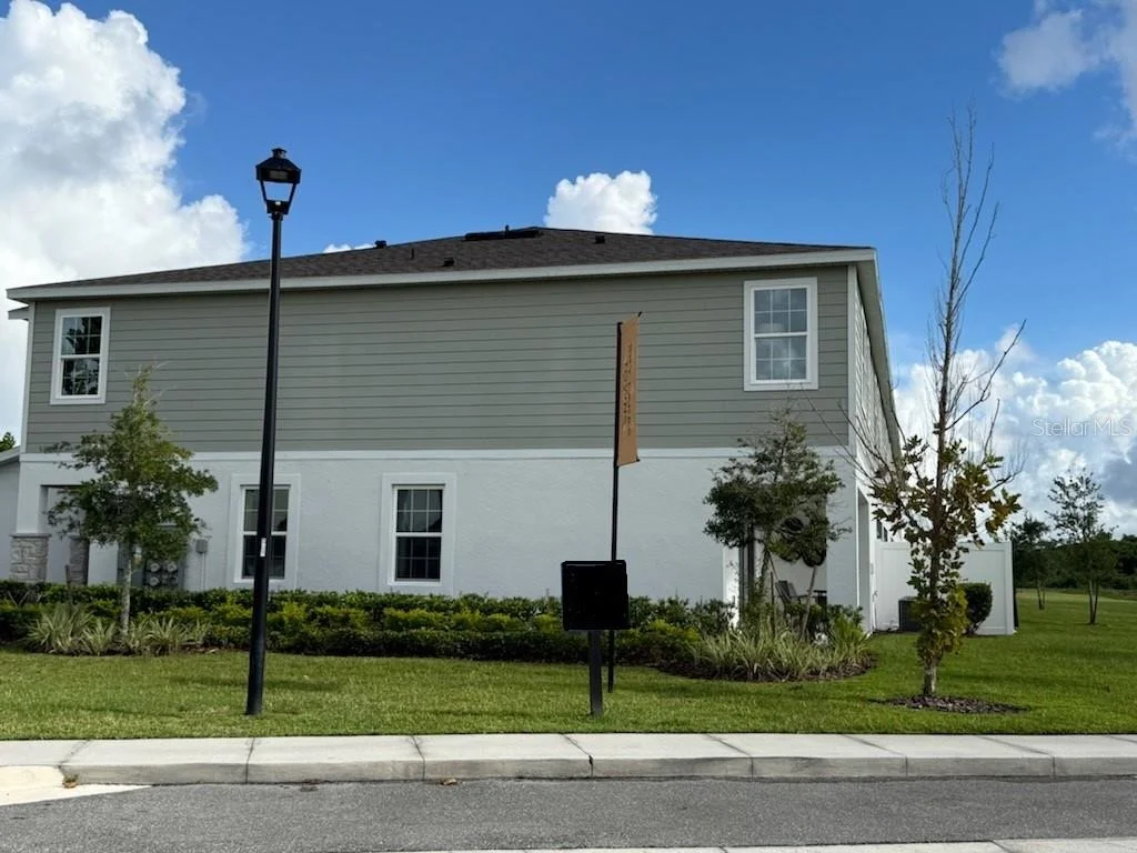 Photo of 2677 STARRY POINT