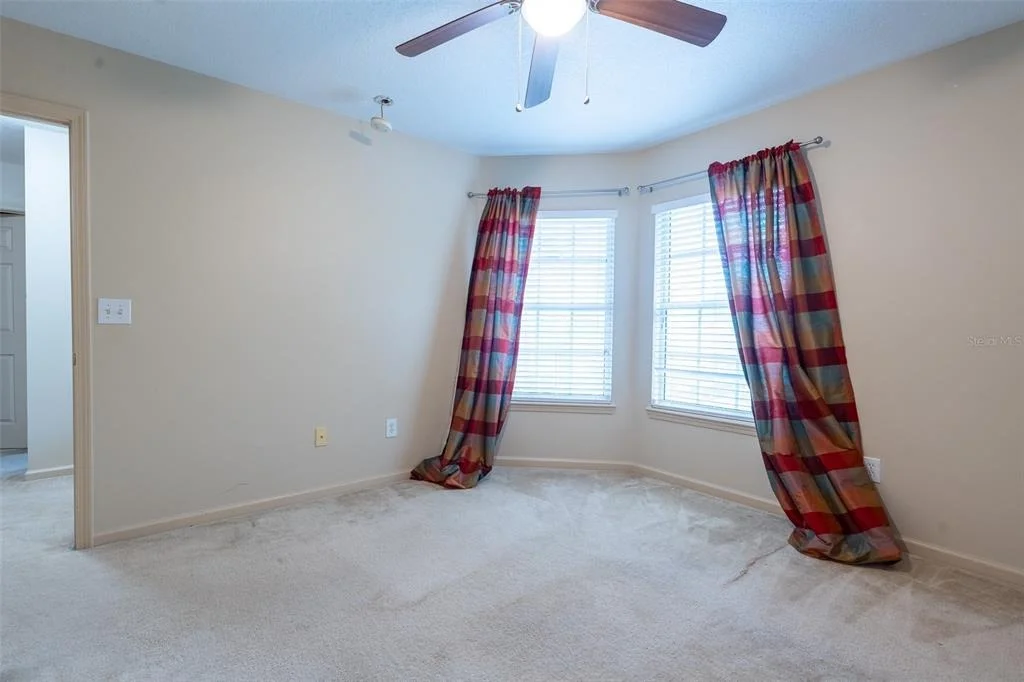 Photo of 332 WOODED CROSSING CIRCLE