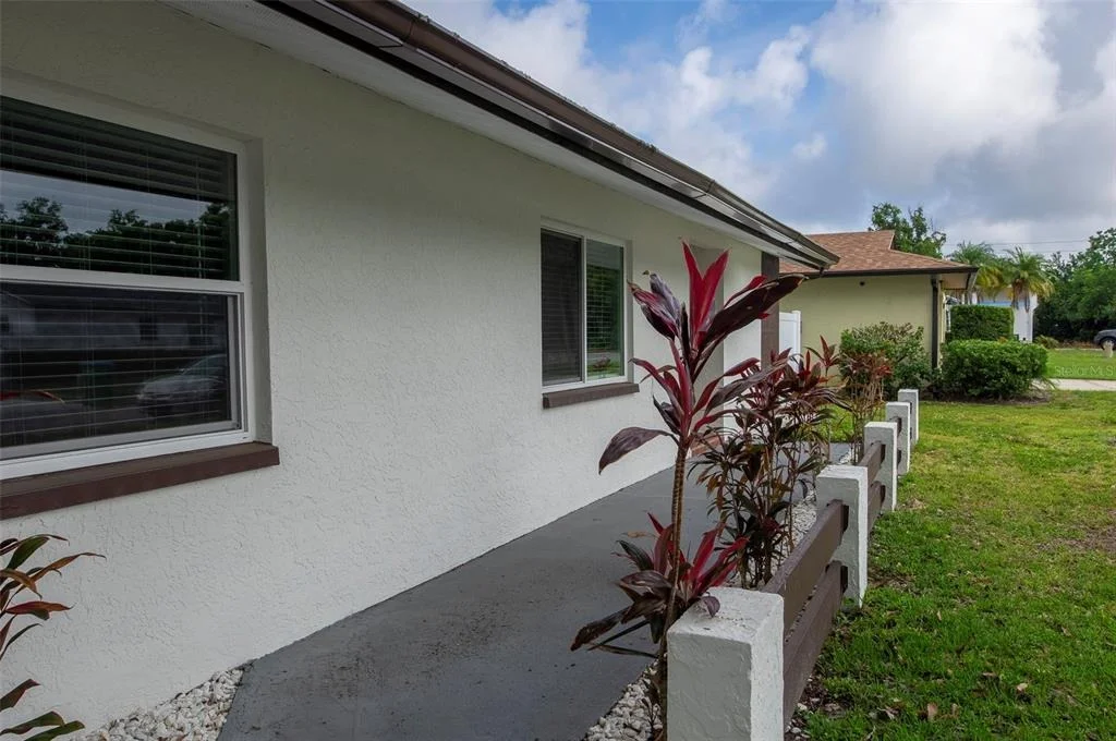 Photo of 1689 MONTEREY DRIVE
