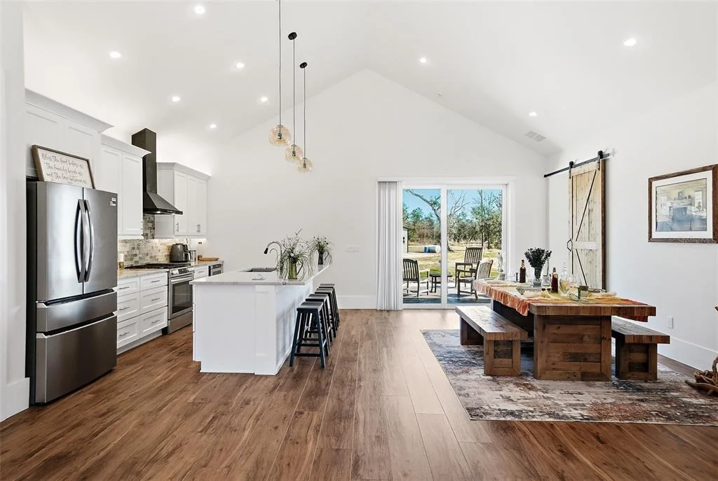 Photo of 9797 COUNTY ROAD 305