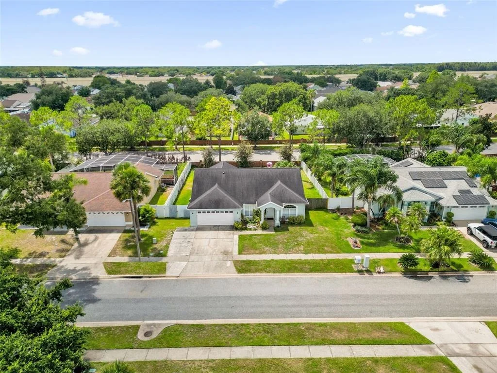 Photo of 230 LYTTON CIRCLE