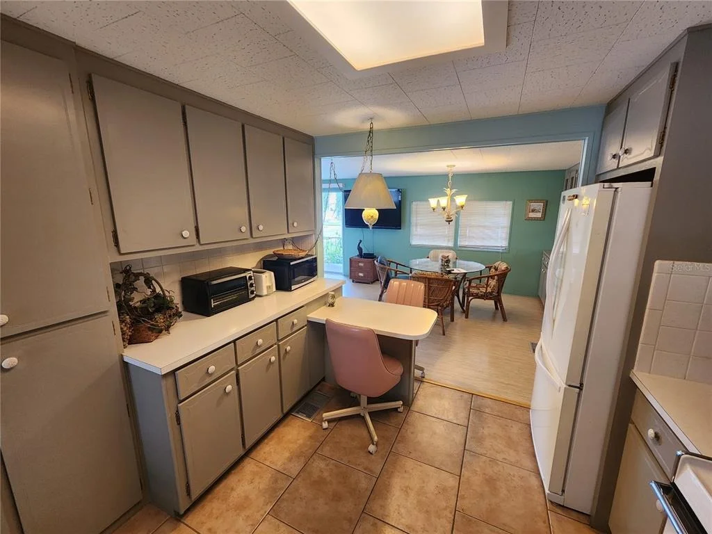 Photo of 5317 CHATEAU LANE