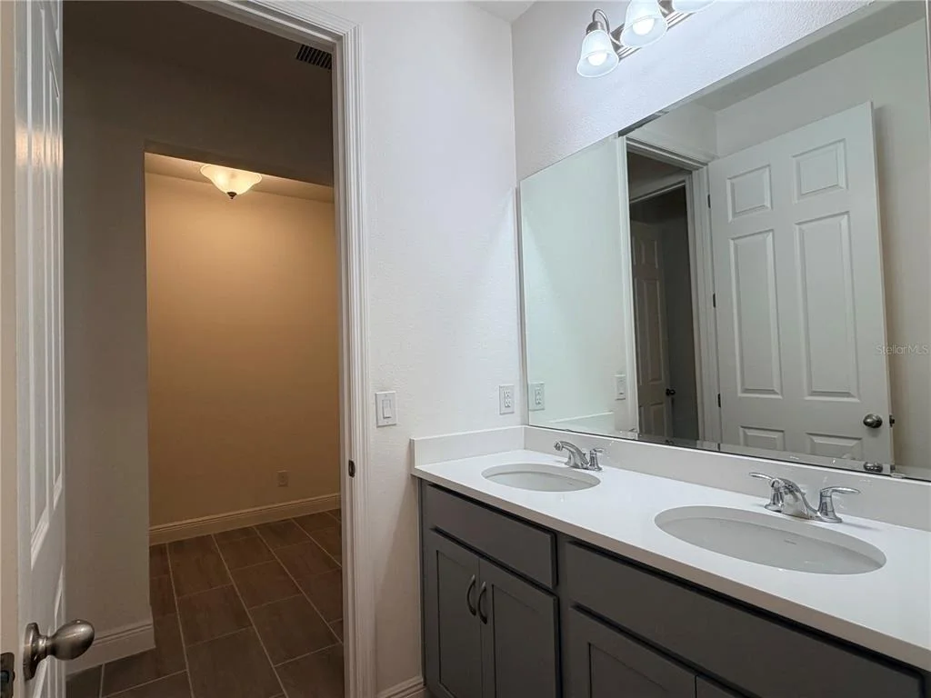 Photo of 2699 NOTTEL DRIVE