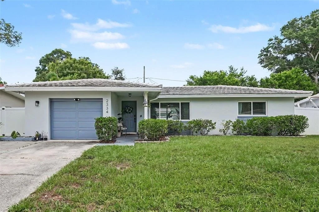 Photo of 2334 TUDOR LANE