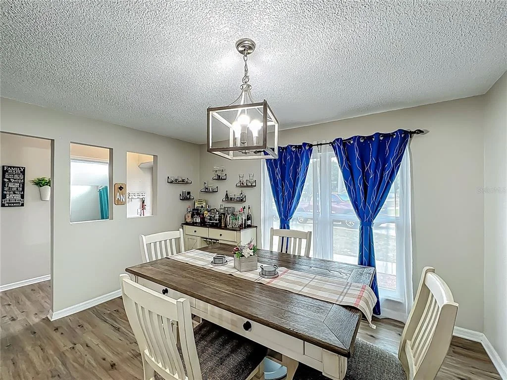 Photo of 340 VAIL DRIVE