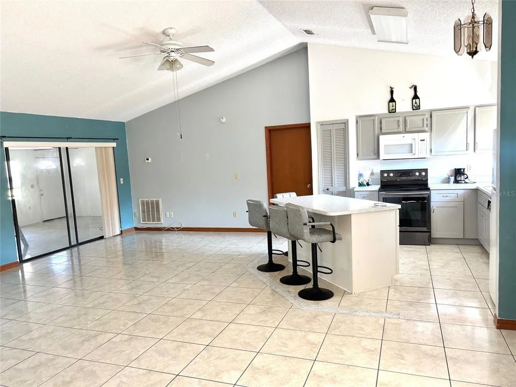 Photo of 1406 CORONET DRIVE