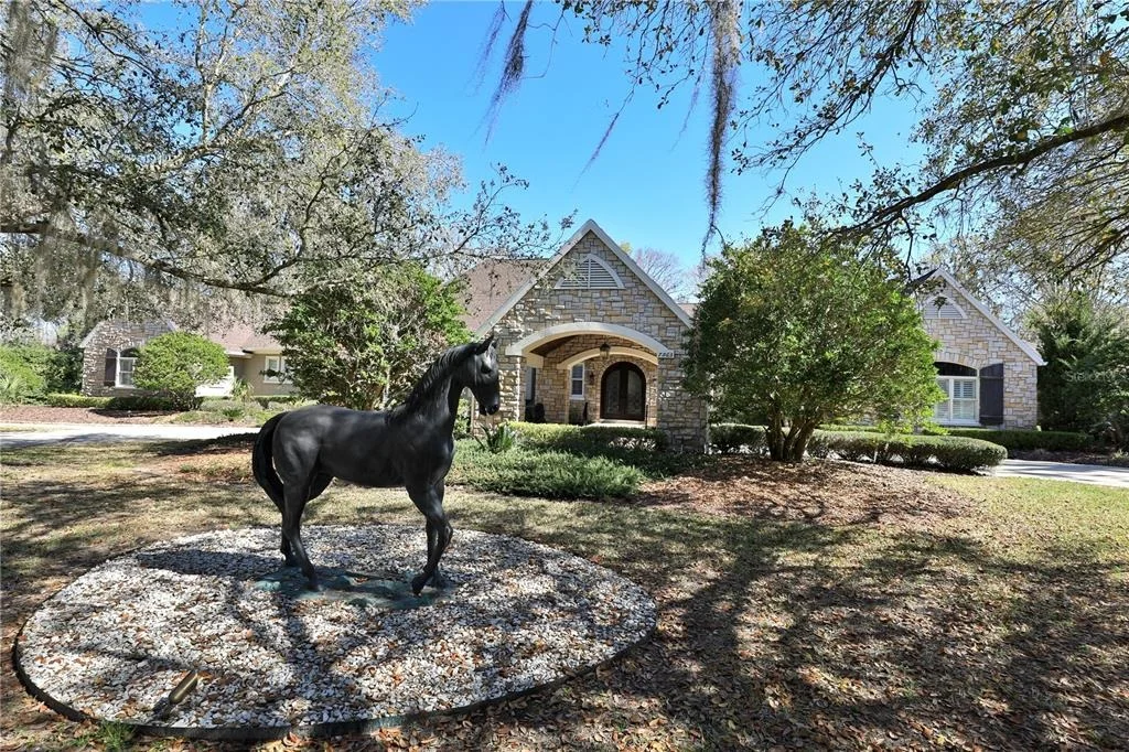 Photo of 7963 SE 12TH CIRCLE