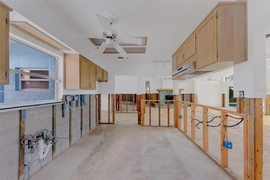 Photo of 814 BAY POINT DRIVE