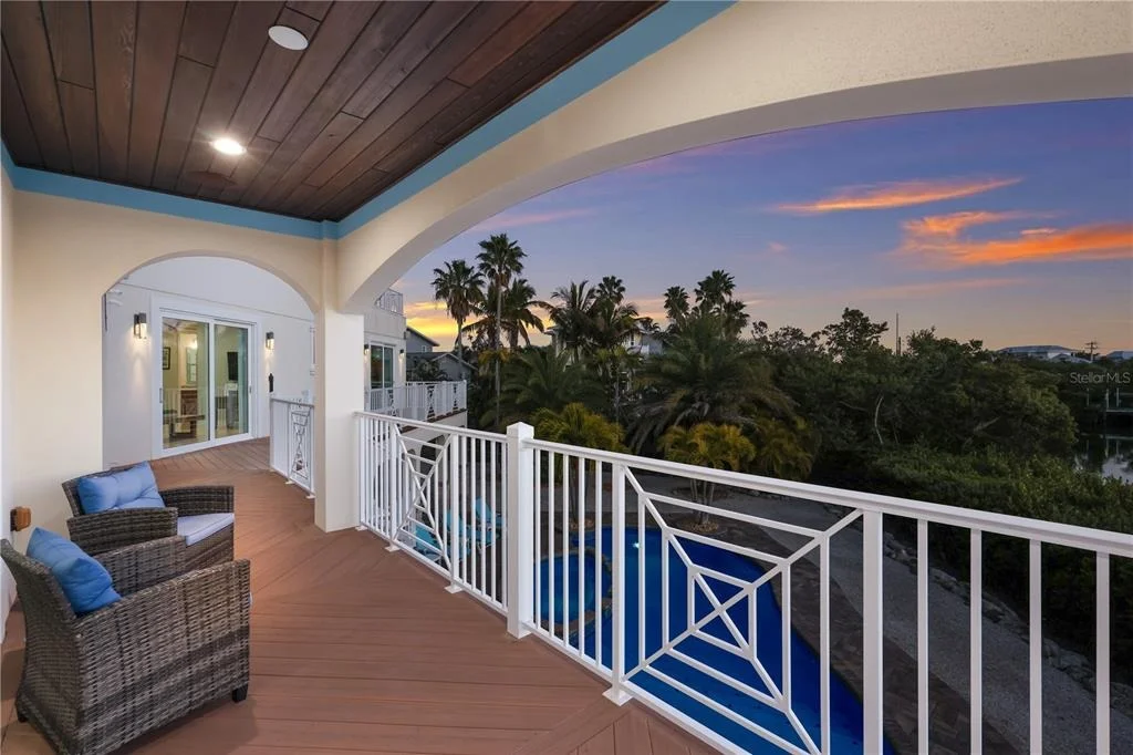 Photo of 313 HAMMOCK CIRCLE