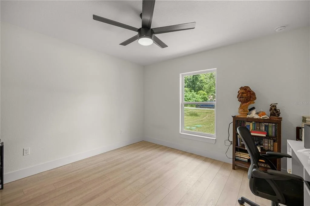 Photo of 6962 SE 124TH STREET
