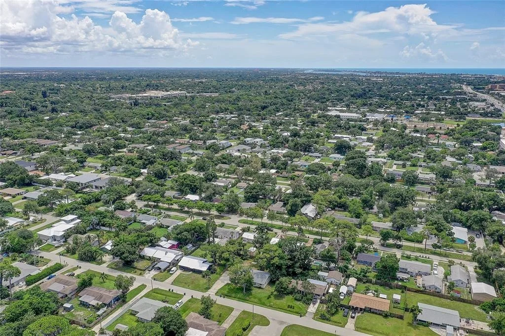 Photo of 2121 PALM TERRACE