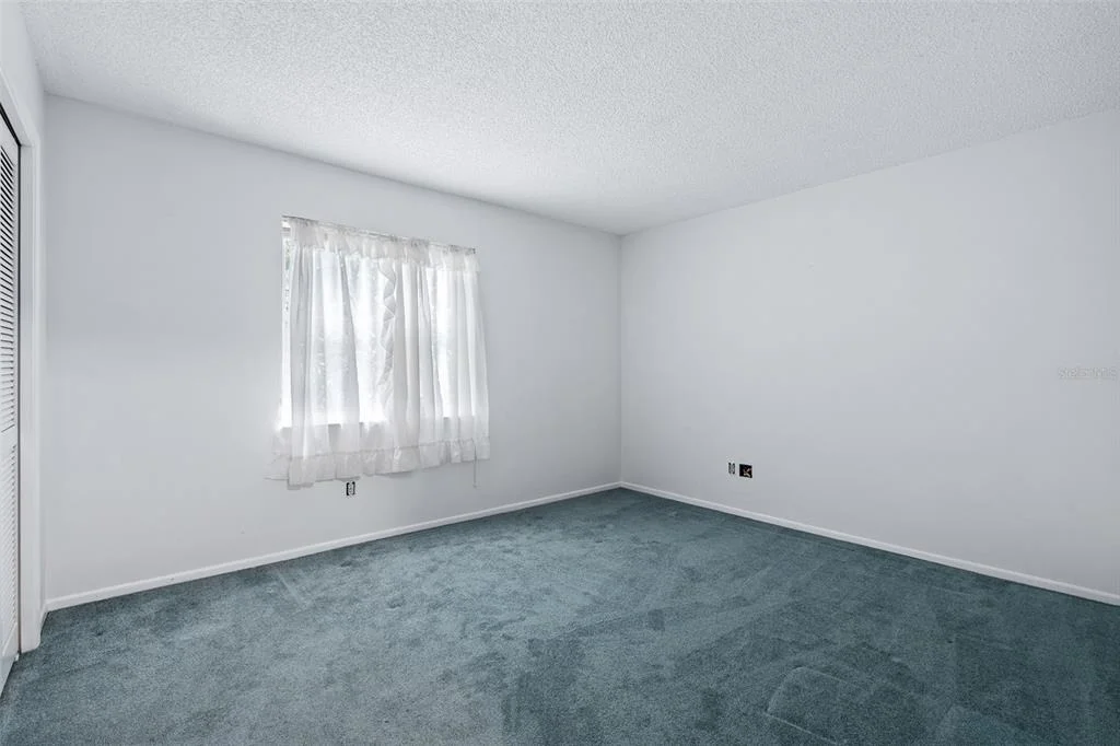 Photo of 5902 KENDREW DRIVE